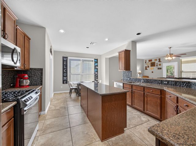 4711 Madrid DR, Georgetown, TX 78628