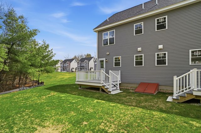 35 Ambrose Way 35, Shirley, MA 01464
