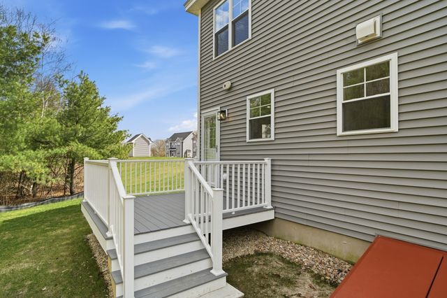35 Ambrose Way 35, Shirley, MA 01464