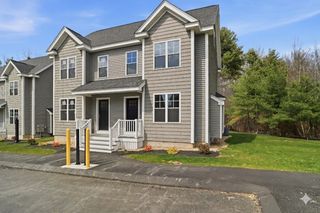 35 Ambrose Way 35, Shirley, MA 01464