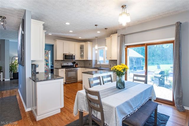 1060 Sugarhouse Lane, Medina, OH 44256