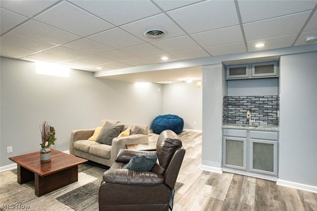 1060 Sugarhouse Lane, Medina, OH 44256