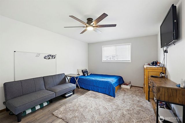 33915 Tanwax Court E, Eatonville, WA 98328