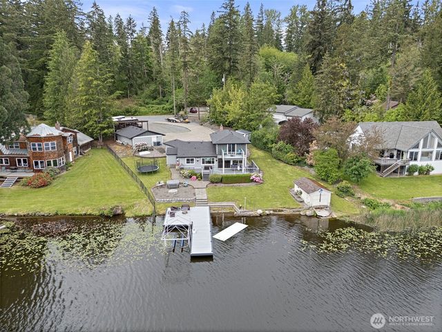 33915 Tanwax Court E, Eatonville, WA 98328