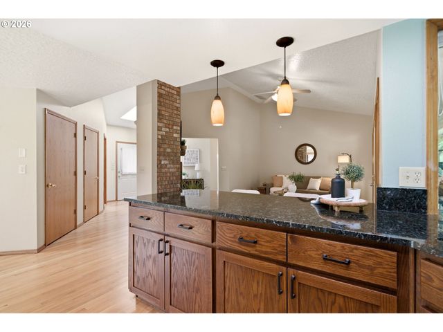 1806 42ND Ct, Washougal, WA 98671