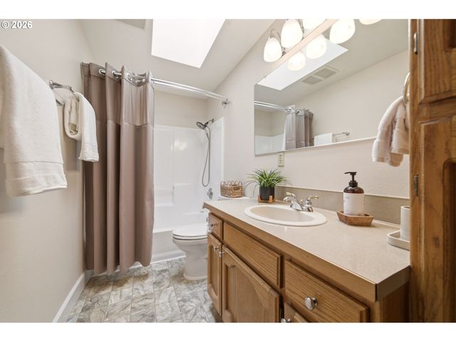 1806 42ND Ct, Washougal, WA 98671