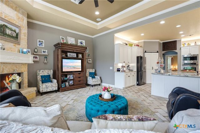 317 Whitestone Drive, Spring Branch, TX 78070
