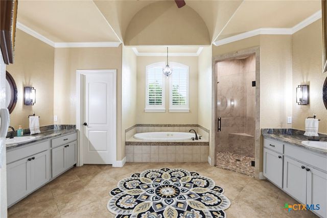 317 Whitestone Drive, Spring Branch, TX 78070