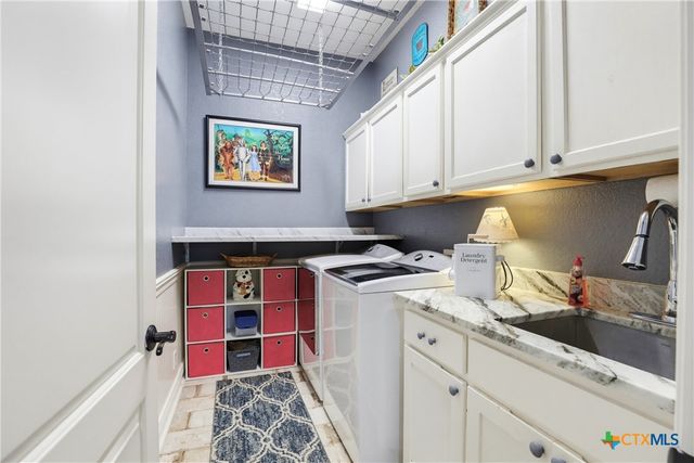 317 Whitestone Drive, Spring Branch, TX 78070