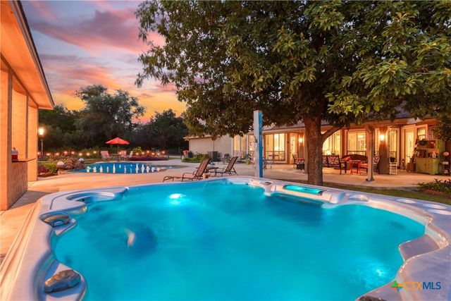 317 Whitestone Drive, Spring Branch, TX 78070
