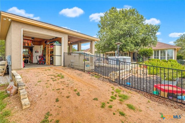 317 Whitestone Drive, Spring Branch, TX 78070