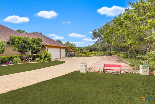 317 Whitestone Drive, Spring Branch, TX 78070