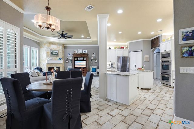 317 Whitestone Drive, Spring Branch, TX 78070
