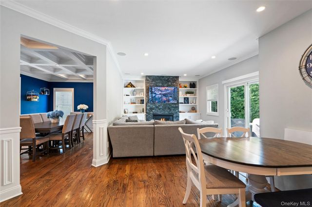 251 N Maple Street, Massapequa, NY 11758