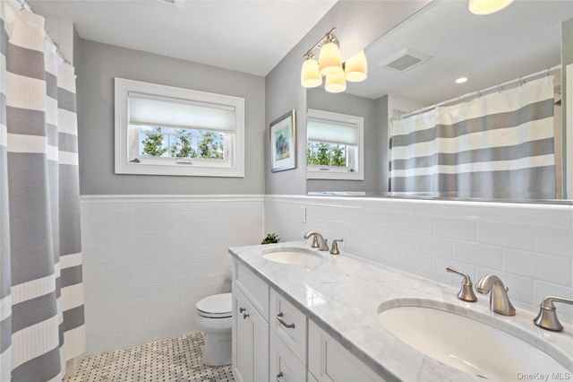 251 N Maple Street, Massapequa, NY 11758