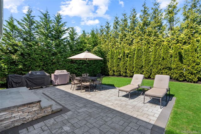 251 N Maple Street, Massapequa, NY 11758