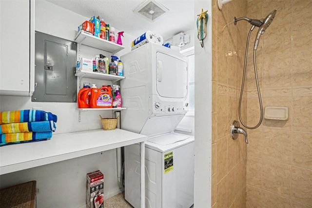 413 PAMETO ROAD, Nokomis, FL 34275