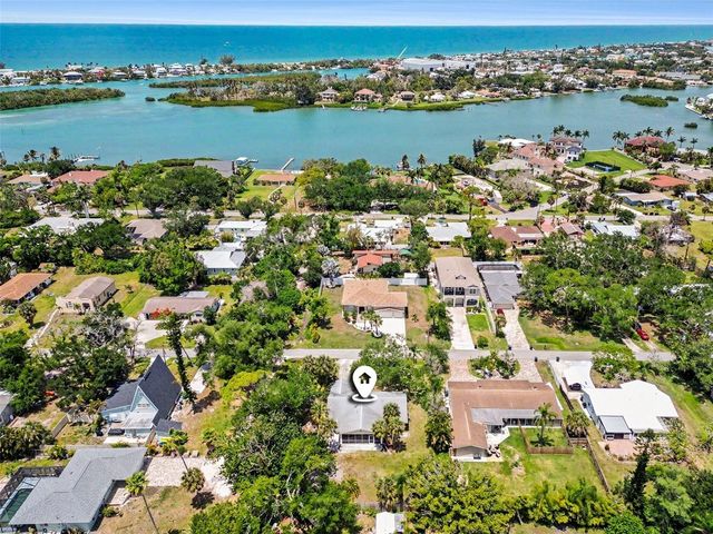 413 PAMETO ROAD, Nokomis, FL 34275