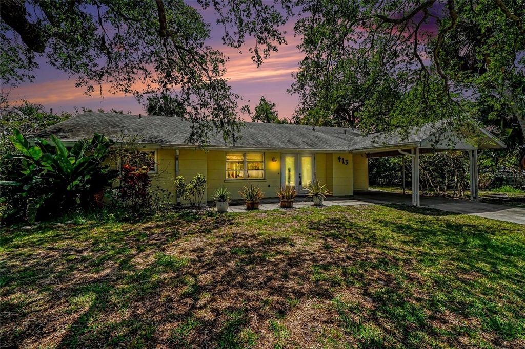 413 PAMETO ROAD, Nokomis, FL 34275