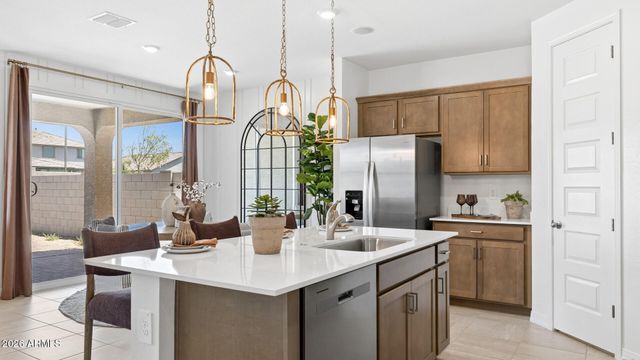 17474 W VISTA NORTE Street, Goodyear, AZ 85338