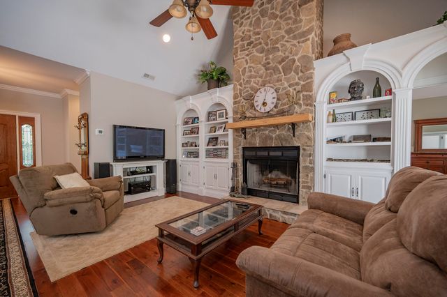 2815 Cobbs Mountain RD, Bedford, VA 24523