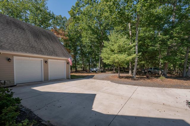 2815 Cobbs Mountain RD, Bedford, VA 24523