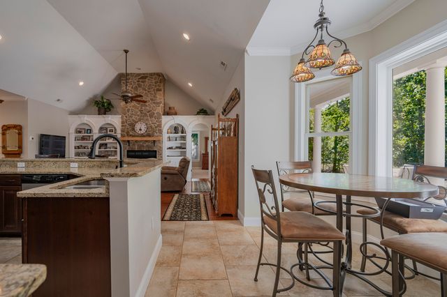 2815 Cobbs Mountain RD, Bedford, VA 24523
