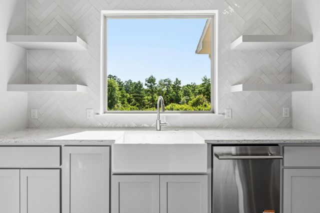 16140 Forest Mill Road, Willis, TX 77378
