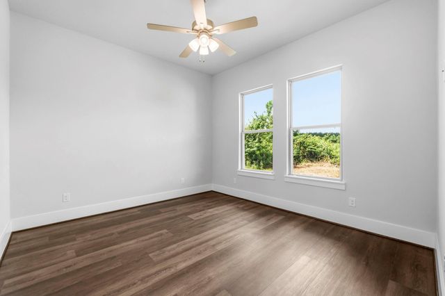 16140 Forest Mill Road, Willis, TX 77378