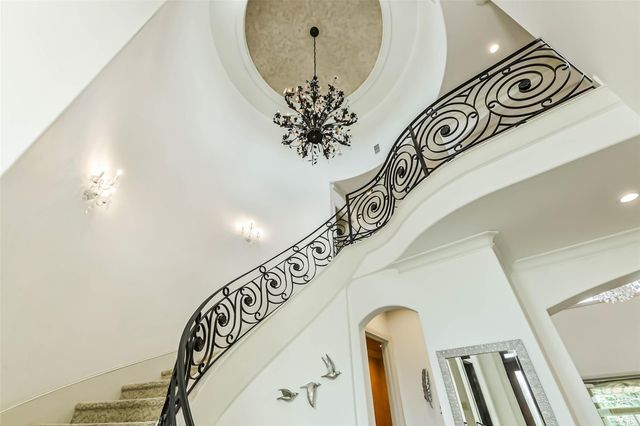 2502 Chimney Rock Road, Houston, TX 77056