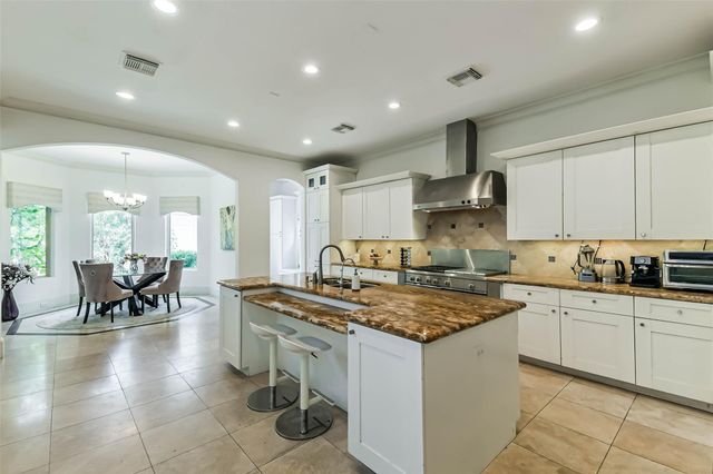 2502 Chimney Rock Road, Houston, TX 77056