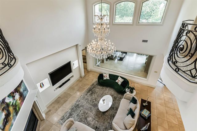 2502 Chimney Rock Road, Houston, TX 77056