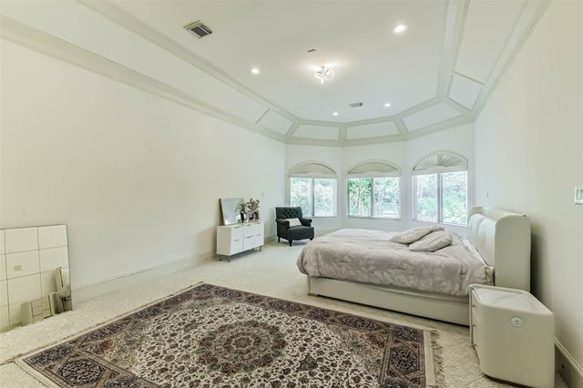 2502 Chimney Rock Road, Houston, TX 77056