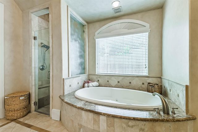 2502 Chimney Rock Road, Houston, TX 77056
