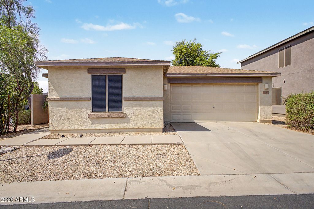 2282 E MEADOW CHASE Drive, San Tan Valley, AZ 85140 — exterior