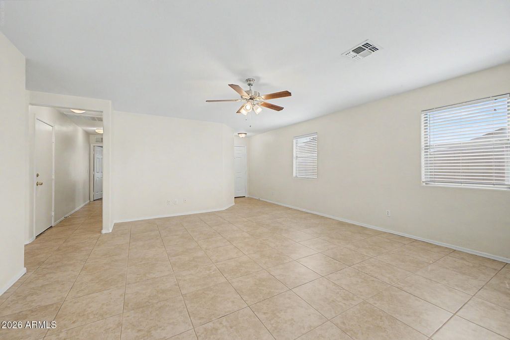 2282 E MEADOW CHASE Drive, San Tan Valley, AZ 85140 — photo 5