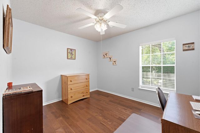 42 Fire Flicker Place, The Woodlands, TX 77381