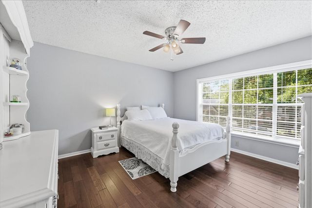 42 Fire Flicker Place, The Woodlands, TX 77381