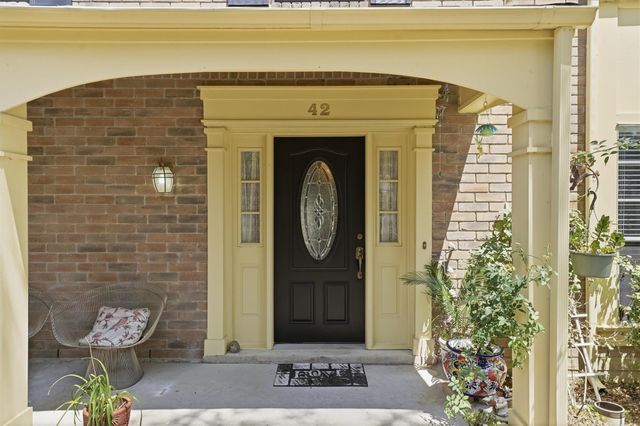 42 Fire Flicker Place, The Woodlands, TX 77381