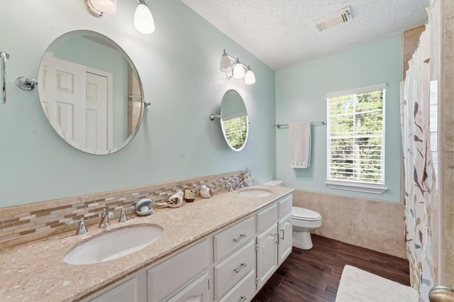 42 Fire Flicker Place, The Woodlands, TX 77381