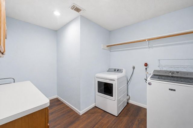 42 Fire Flicker Place, The Woodlands, TX 77381