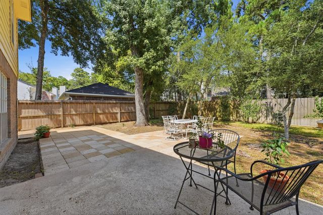 42 Fire Flicker Place, The Woodlands, TX 77381