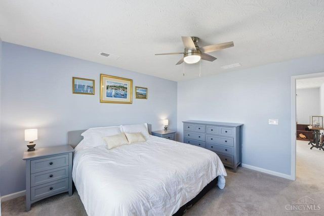 5815 Classicway Boulevard, Hamilton Twp, OH 45152