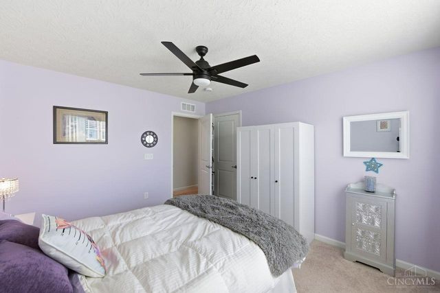 5815 Classicway Boulevard, Hamilton Twp, OH 45152