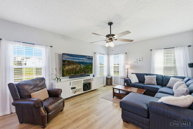 5815 Classicway Boulevard, Hamilton Twp, OH 45152