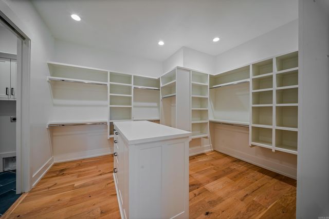 6032 Charley Place, Benton, AR 72019