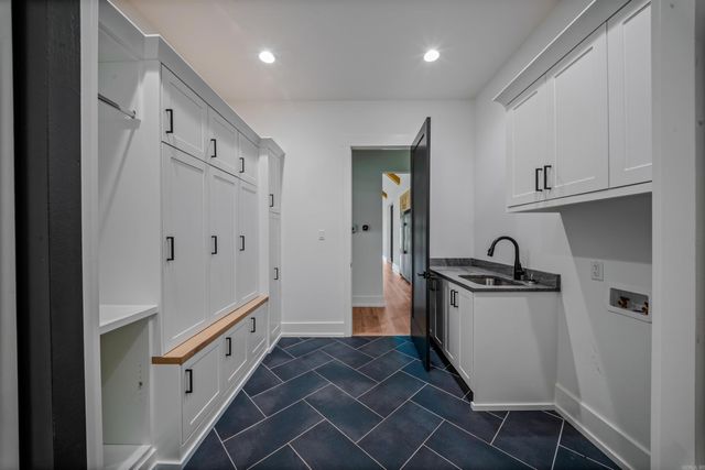 6032 Charley Place, Benton, AR 72019