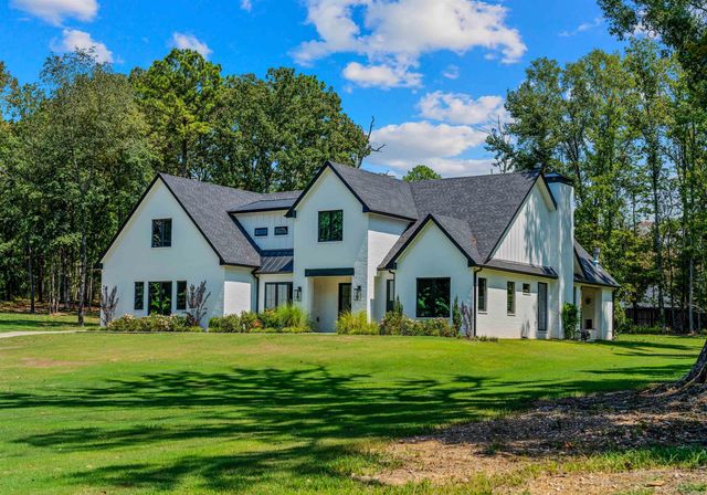6032 Charley Place, Benton, AR 72019