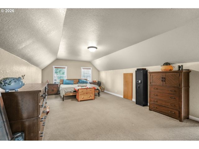 156 DAMRON Rd, Mossyrock, WA 98564