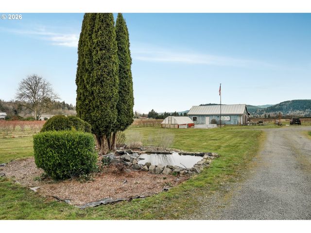 156 DAMRON Rd, Mossyrock, WA 98564